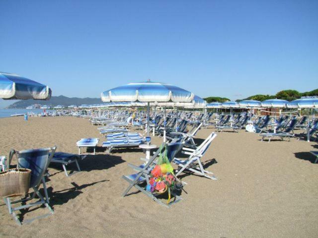 Villa Regina Sul Mare Terracina Exterior foto